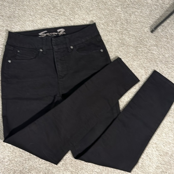 Seven Jeans NWOT - Picture 4 of 6